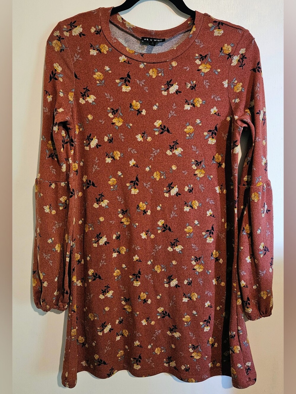 As U Wish Women's Small Rust Orange Floral Long Sleeve Shift Mini Dress